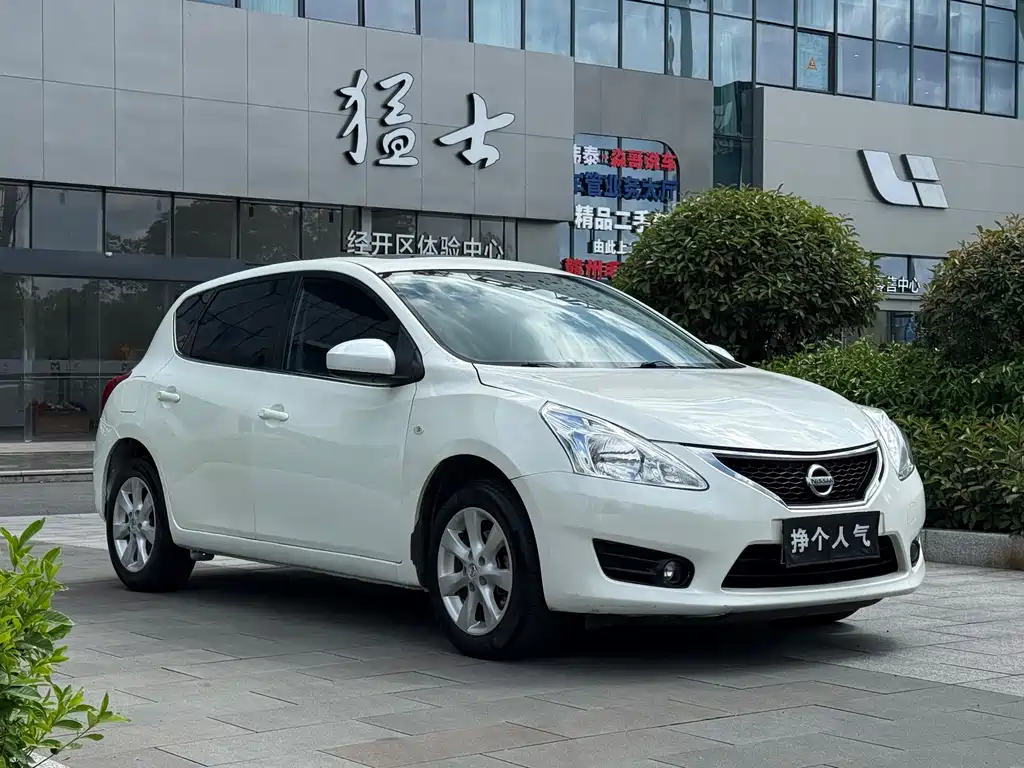Tiida 2014 1.6L CVT intelligent купить на сайте DeffCars