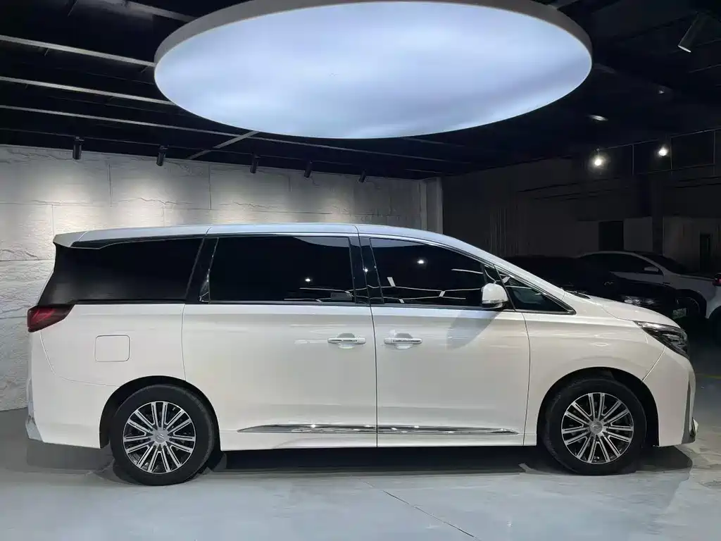 Trumpchi M8 2023 Lingxiu Series 390T Premium Edition купить на сайте DeffCars