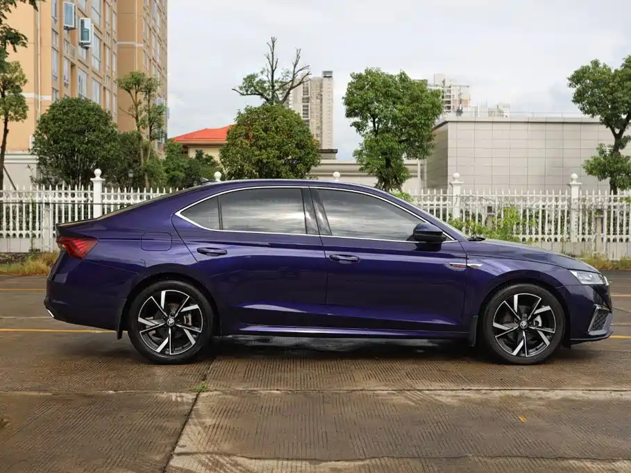 Octavia 2021款 PRO TSI280 DSG旗舰版 купить на сайте DeffCars