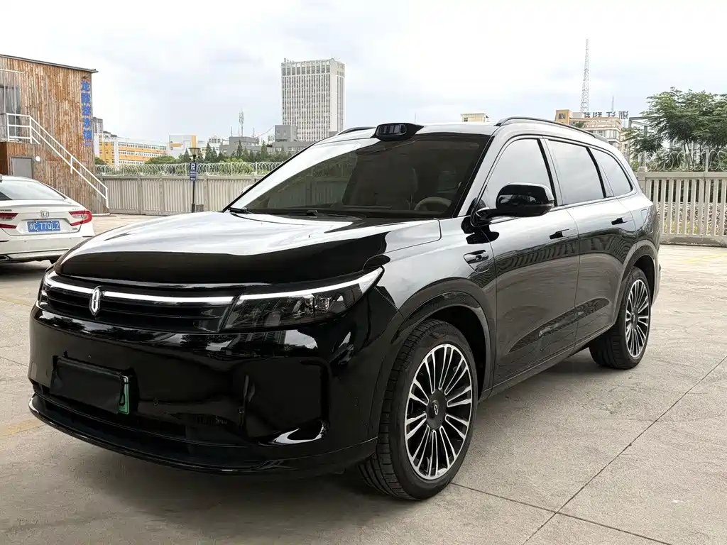 Aito M7 2024 1.5T 4WD Ultra Edition 5-seater купить на сайте DeffCars