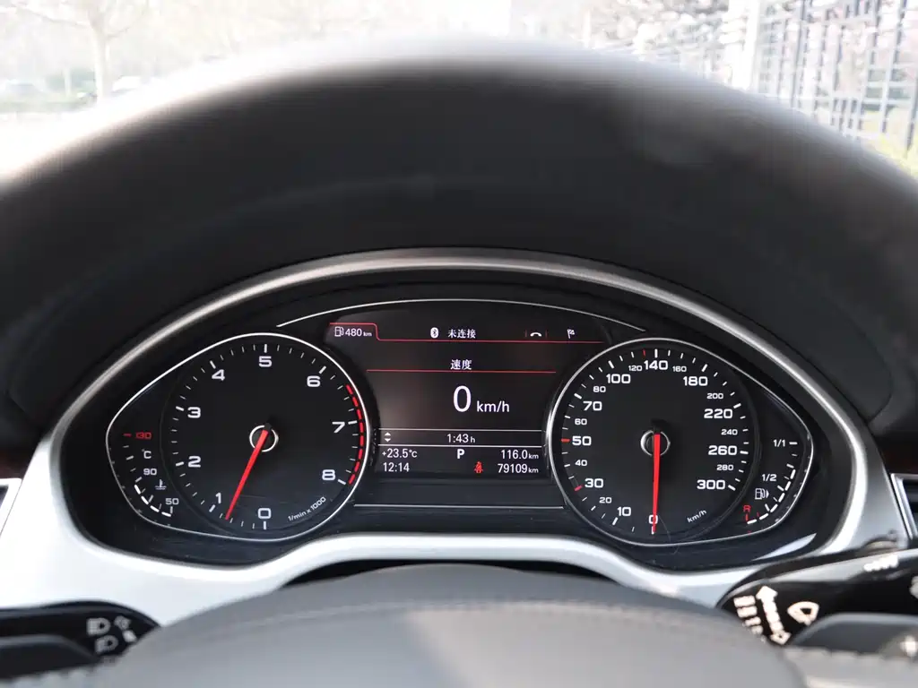 Audi A8 2011 A8L 3.0 TFSI quattro premium model 245kW купить на сайте DeffCars