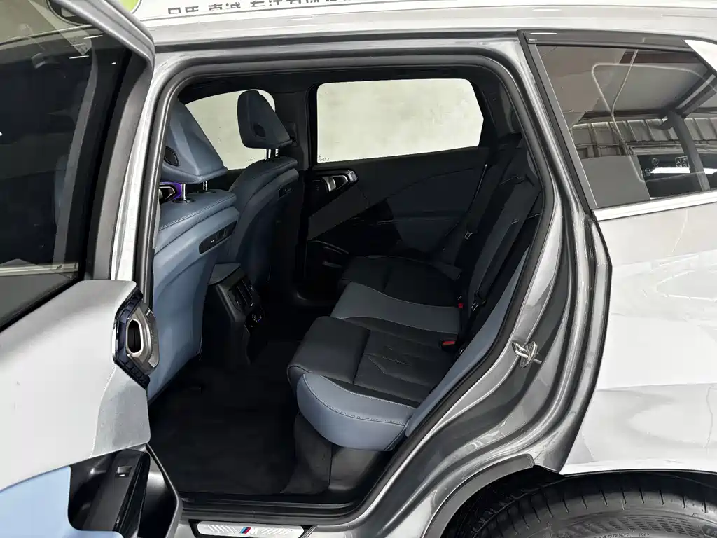 BMW X3 2025 xDrive30L Leading M Sports Package купить на сайте DeffCars