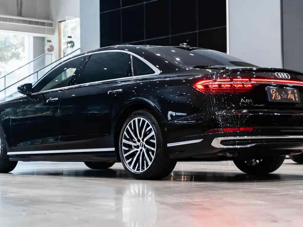 Audi A8 2024 A8L 55 TFSI quattro flagship model купить на сайте DeffCars