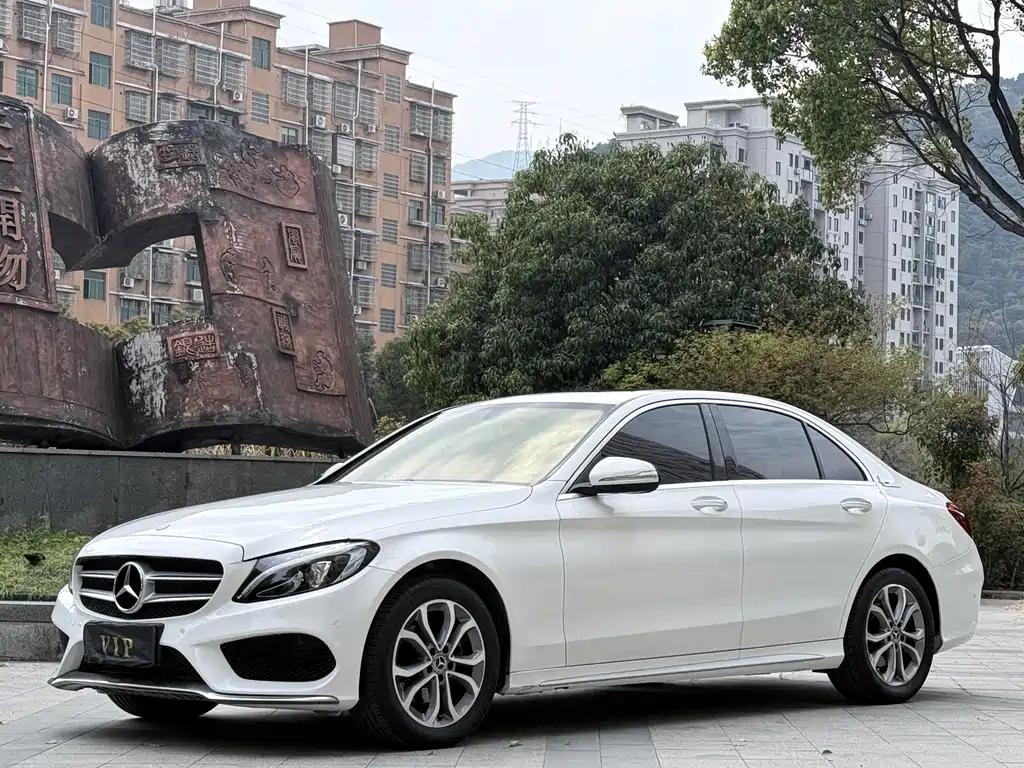 Mercedes-Benz C-Class 2018 C 180 L Fashionable Sports Edition купить на сайте DeffCars