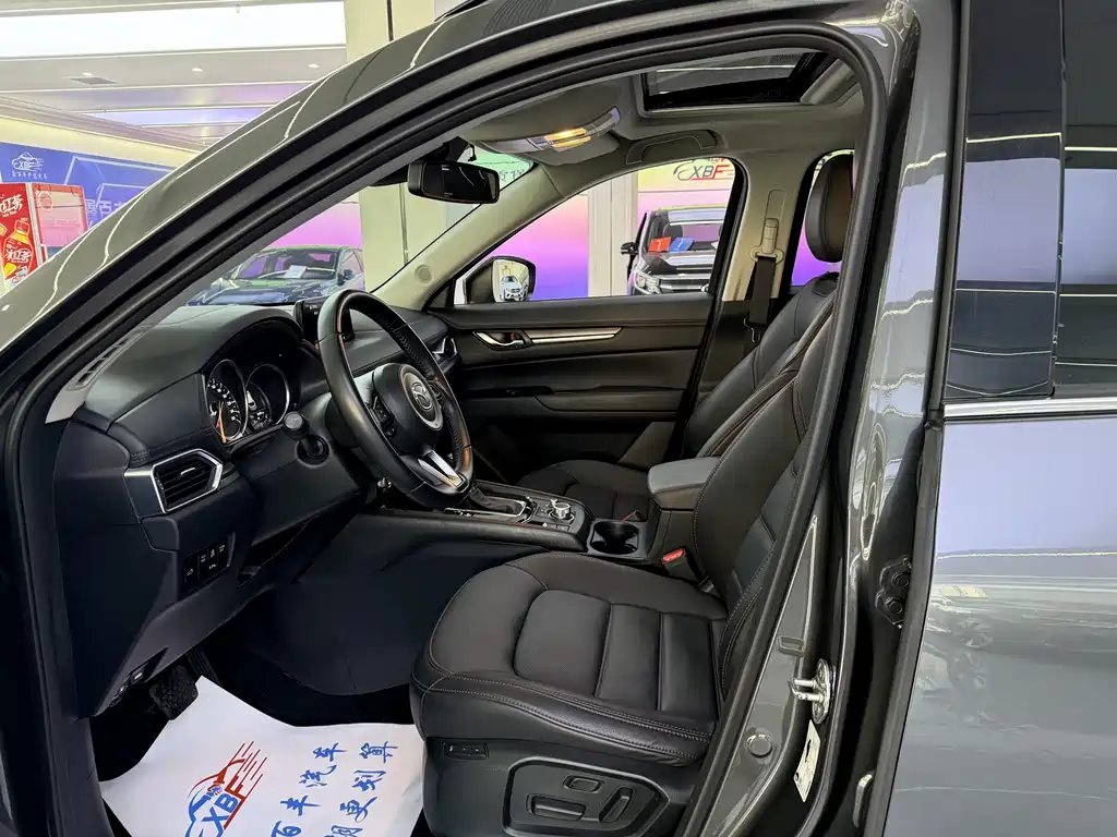 Mazda CX-5 2021 2.0L automatic two-wheel drive Black Knight купить на сайте DeffCars