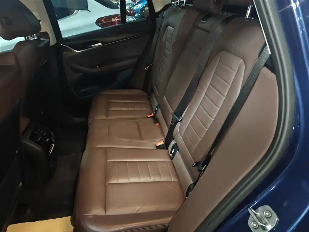 BMW X3 2018 xDrive28i Luxury Package National VI купить на сайте DeffCars