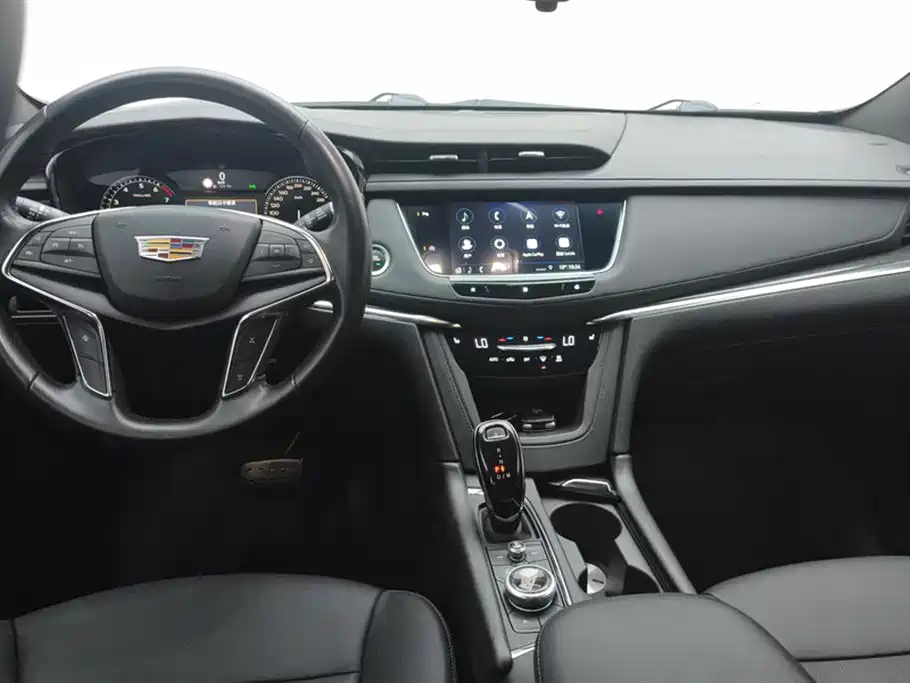 Cadillac XT5 2020 28T luxury model купить на сайте DeffCars