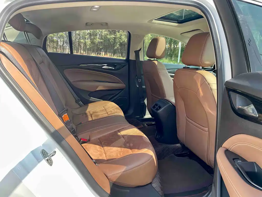 Regal 2019 20T Elite National VI купить на сайте DeffCars