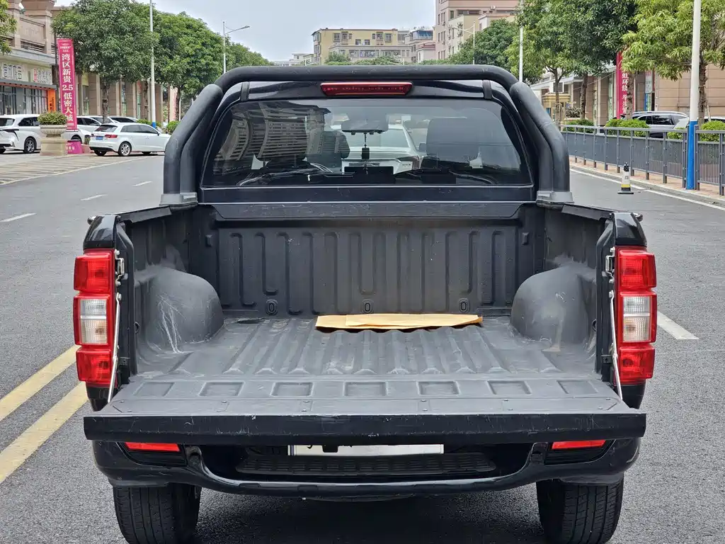 Fengjun 7 2021 2.0T diesel two-wheel drive elite large double GW4D20M купить на сайте DeffCars