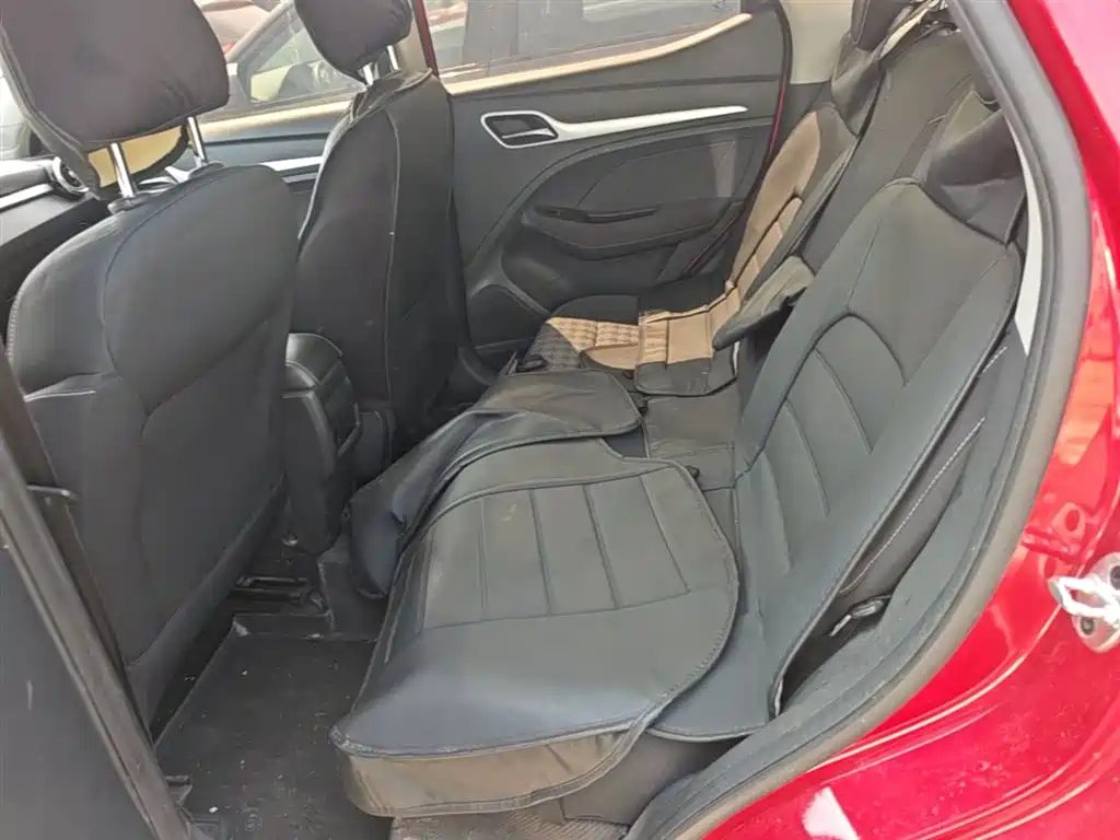 MG ZS 2019 1.5L Manual 65-inch Giant Screen Sunroof Global Version National VI купить на сайте DeffCars