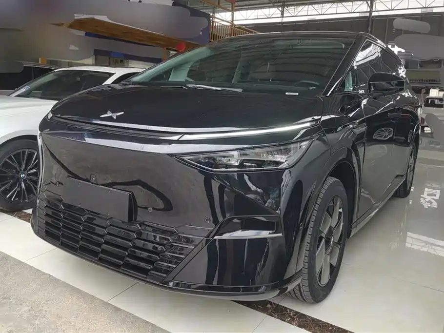 Xpeng X9 2024 702 Super Long Battery Life Pro купить на сайте DeffCars