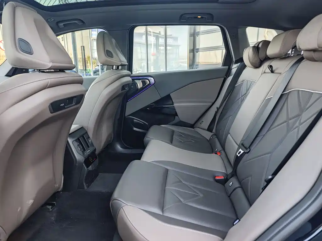 BMW X3 2025 xDrive30L Exclusive M Sports Package купить на сайте DeffCars