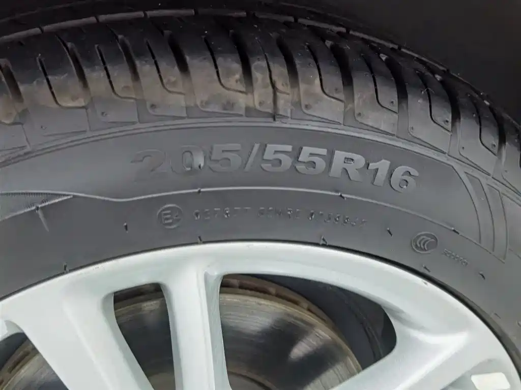 Forex 2019 facelift 1.5L automatic enjoyment type National VI купить на сайте DeffCars