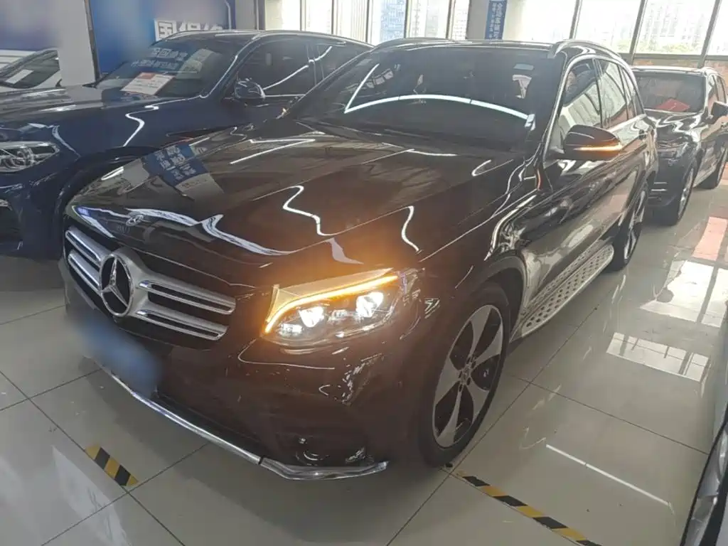 Mercedes GLC 2018 Modification 300 4MATIC Dynamic купить на сайте DeffCars