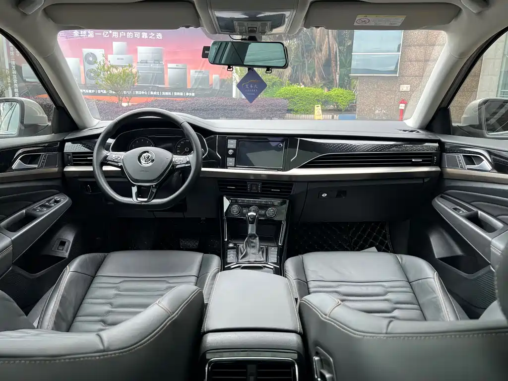 Passat 2019 330TSI Elite Edition National VI купить на сайте DeffCars