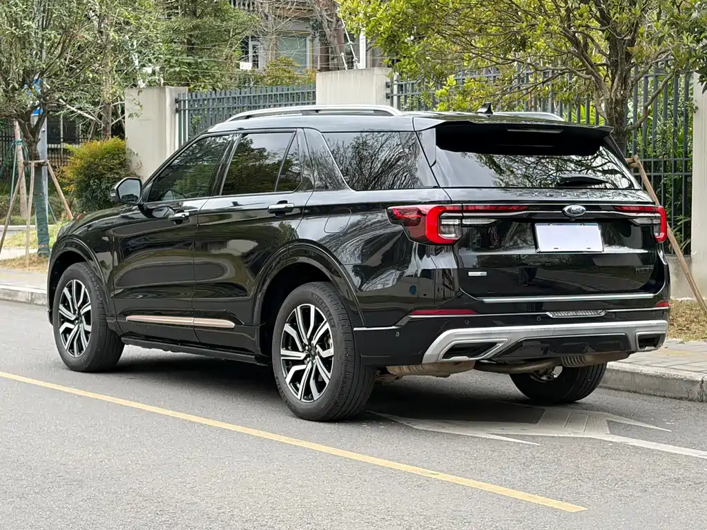 Explorer 2023 EcoBoost 285 four-wheel drive red gold version 6 seats купить на сайте DeffCars