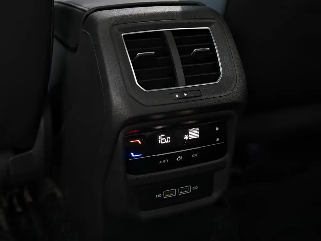 Tyron 2023 280TSI Deluxe Plus Advanced Edition купить на сайте DeffCars