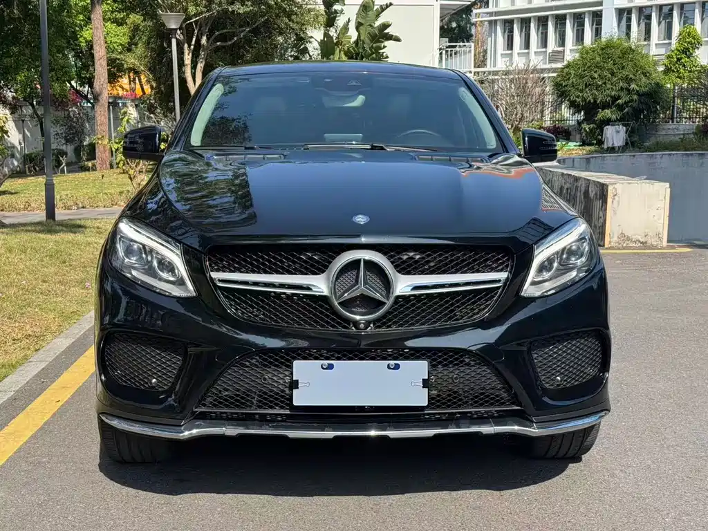 Mercedes-Benz GLE Coupe 2015 GLE 400 4MATIC Coupe SUV купить на сайте DeffCars