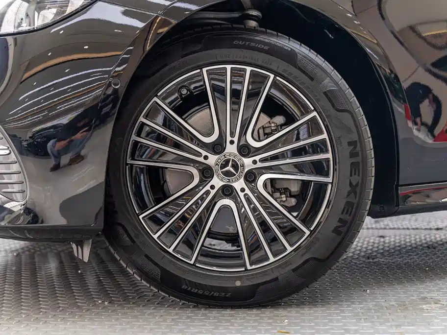 Mercedes-Benz E-Class 2024 facelift E 260 L 4MATIC купить на сайте DeffCars