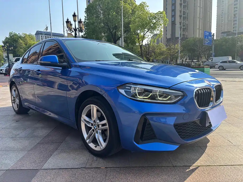 BMW 1 Series 2020 120i M Sports Package купить на сайте DeffCars