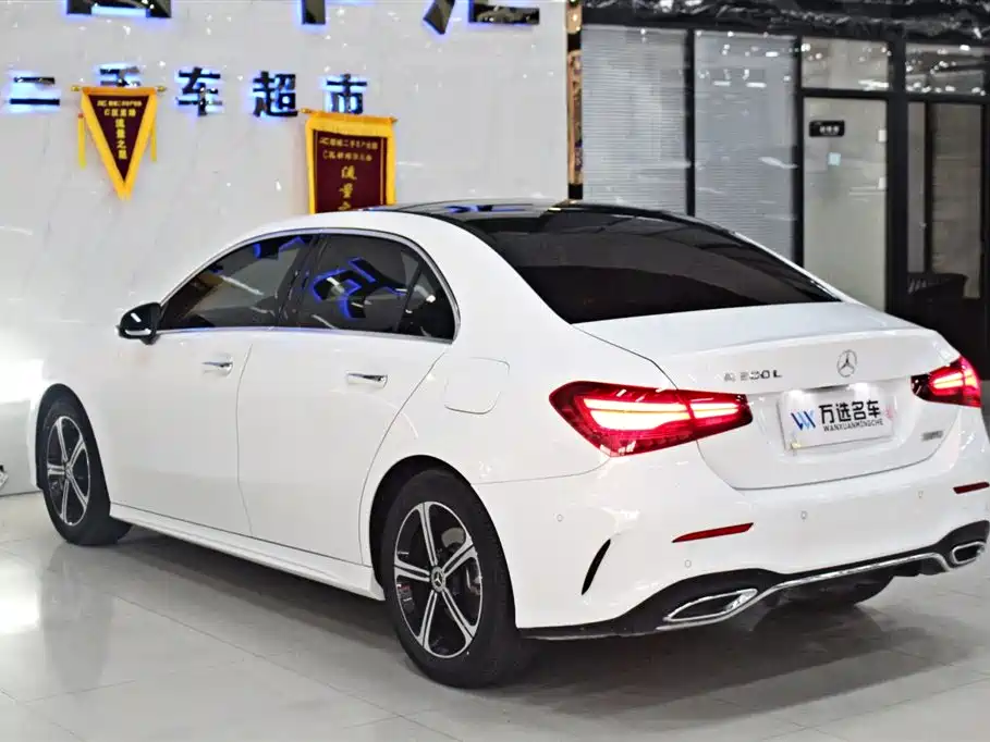 Mercedes-Benz A-Class 2023 A 200 L Fashion Model купить на сайте DeffCars