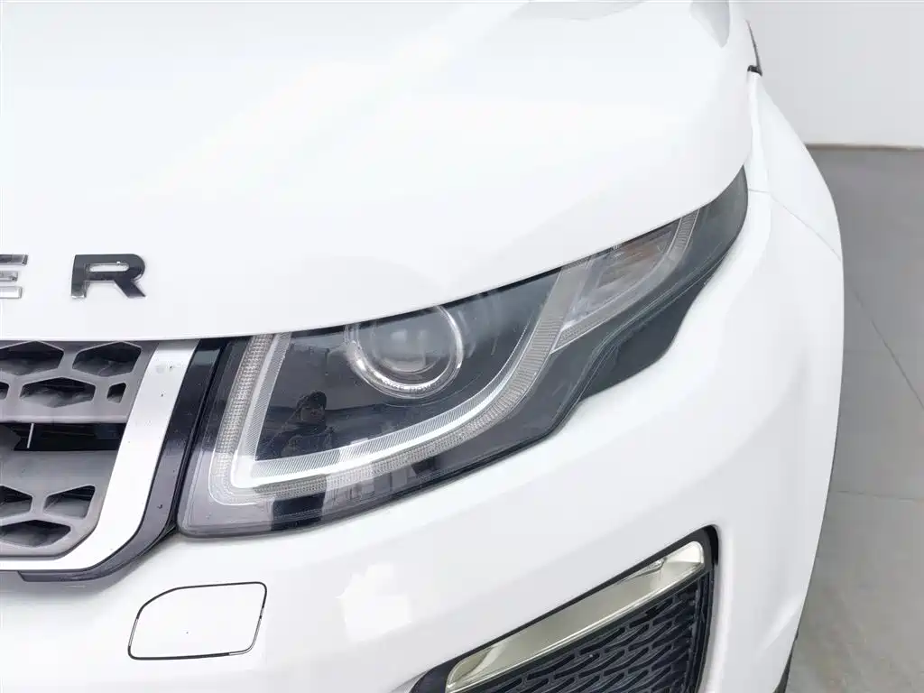 Range Rover Evoque 2018 240PS SE Zhiyao Edition купить на сайте DeffCars