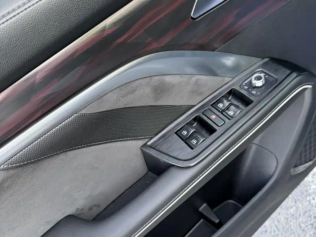 Haval H6 2023 National Fashion Edition 1.5T Automatic Champion Edition купить на сайте DeffCars