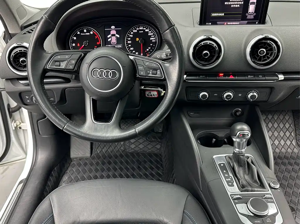 Audi A3 2019 Sportback 35 TFSI Sports National V купить на сайте DeffCars