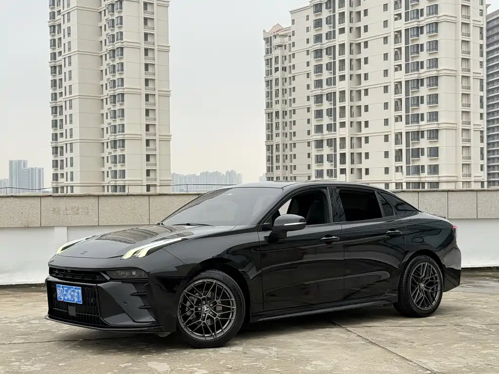 Lynk & Co 03 2023 2.0TD DCT Pro купить на сайте DeffCars