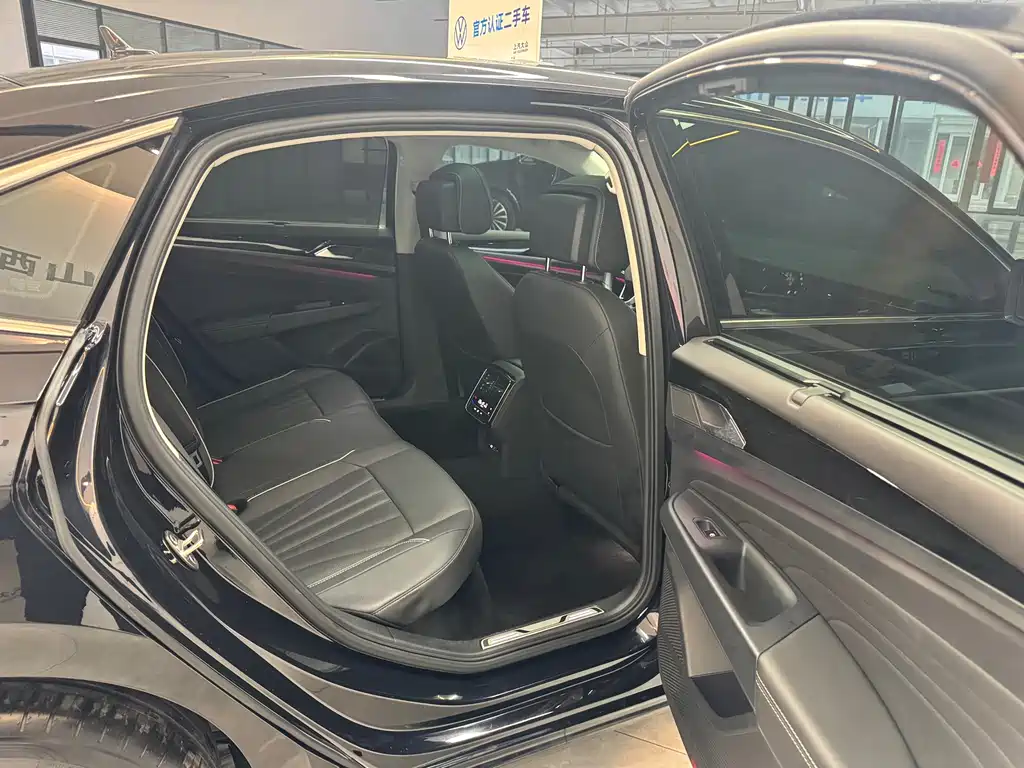 Passat 2024 380TSI Starry Sky Dragon Edition купить на сайте DeffCars