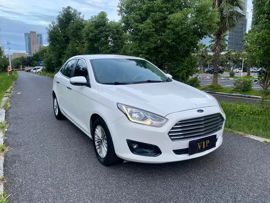 Escort 2017 1.5L automatic comfort model купить на сайте DeffCars
