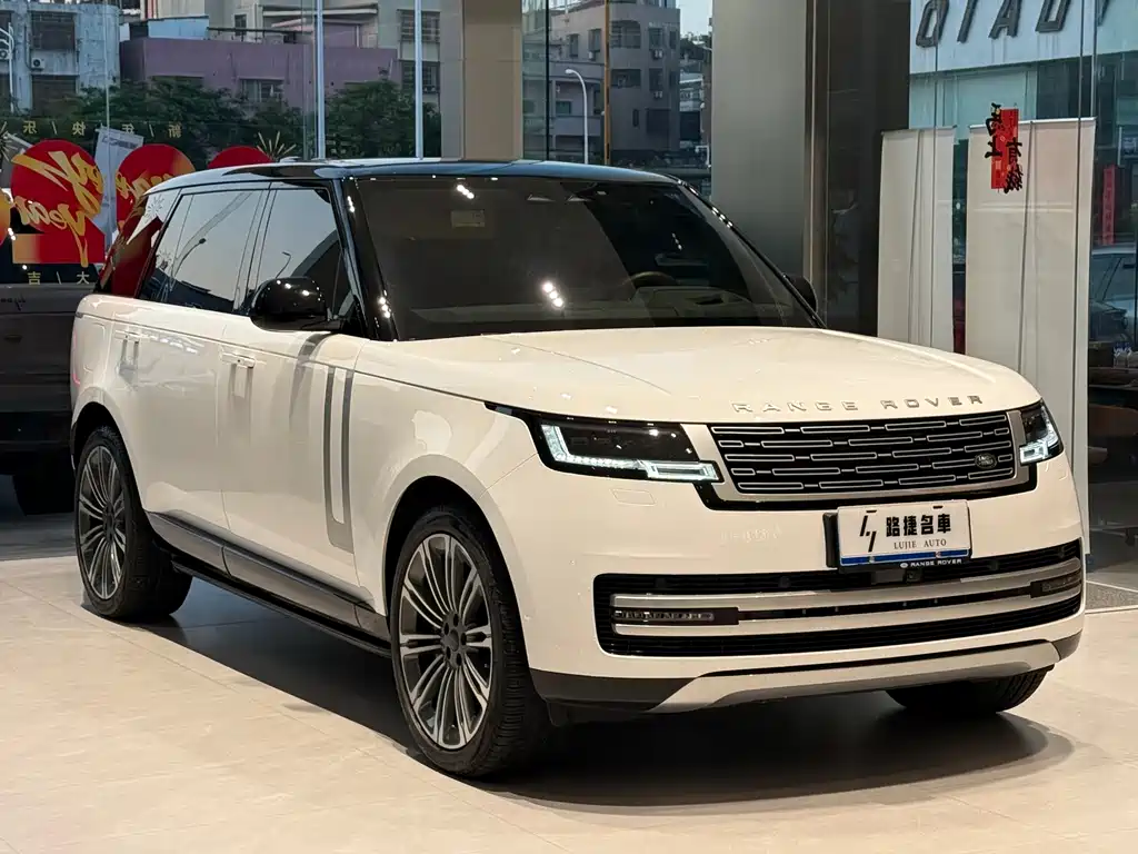 Range Rover 2026 3.0 L6 400PS AB long axis version купить на сайте DeffCars