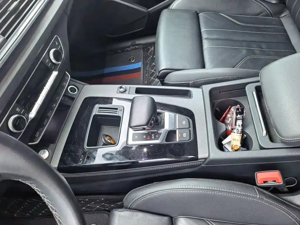 Audi Q5L 2022 40T RS Kit Burning Speed ​​Type купить на сайте DeffCars