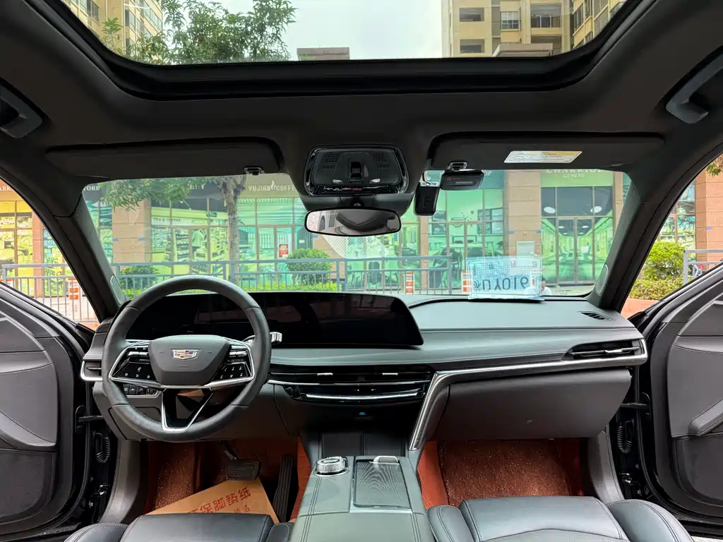 Cadillac CT6 2023 28T luxury model купить на сайте DeffCars