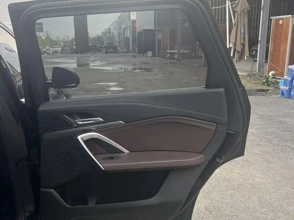 BMW X1 2025 sDrive25Li M Sports Package купить на сайте DeffCars
