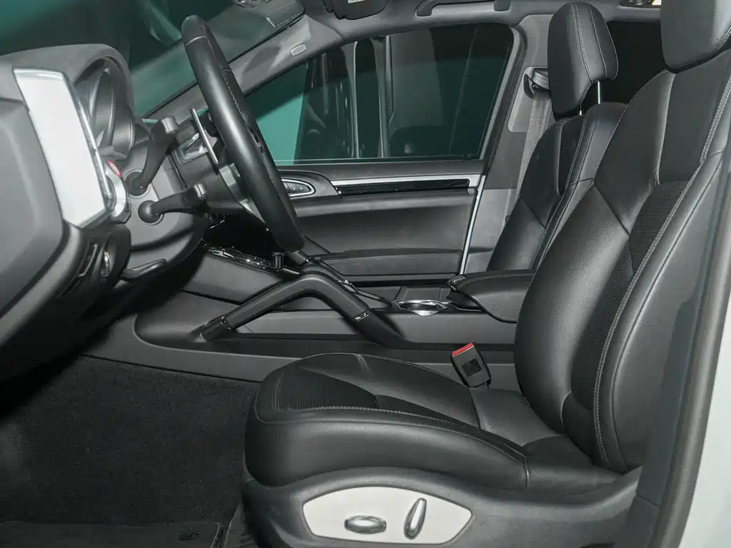 Cayenne 2016 Cayenne 3.0T купить на сайте DeffCars
