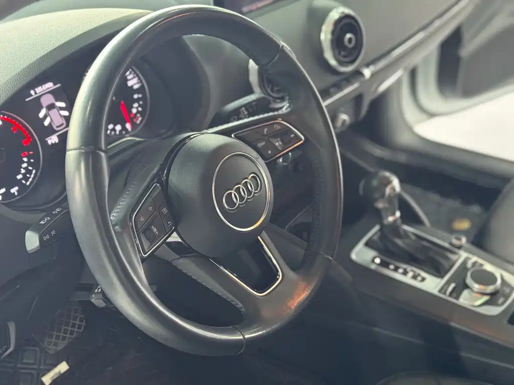 Audi A3 2021 Sportback 35 TFSI stylish and sporty купить на сайте DeffCars