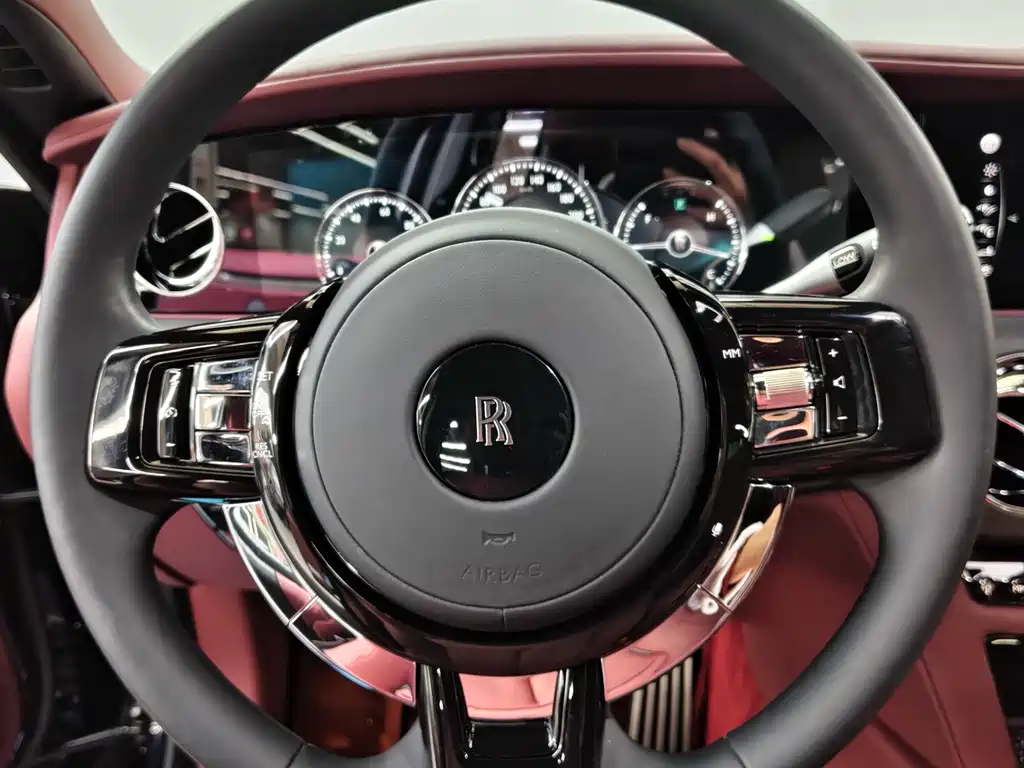 Ghost 2021 6.7T standard wheelbase version купить на сайте DeffCars