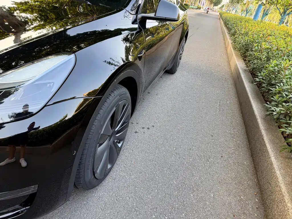 Model Y 2021 long-range all-wheel drive version 3D7 купить на сайте DeffCars