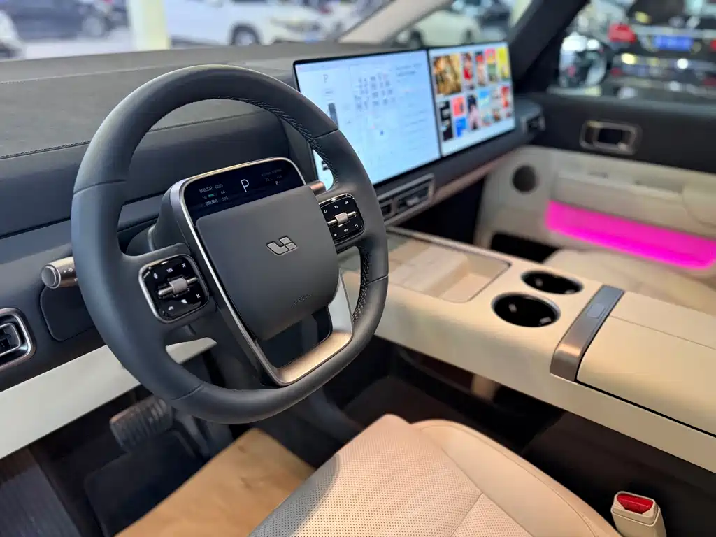 Ideal MEGA 2025 Home Family Special Edition купить на сайте DeffCars