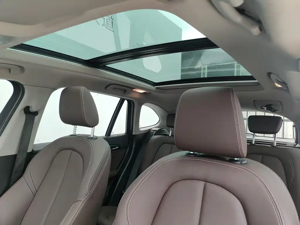 BMW X1 2020 sDrive20Li Exclusive Model купить на сайте DeffCars