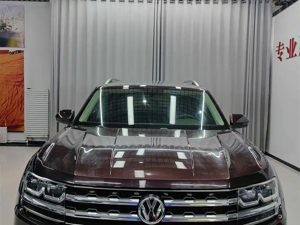 Touron 2017 380TSI four-wheel drive luxury version купить на сайте DeffCars