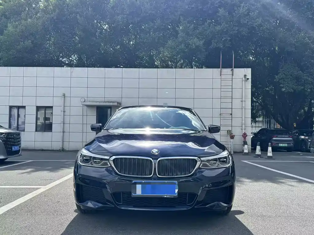 BMW 6 Series GT 2018 630i Luxury Design Package купить на сайте DeffCars