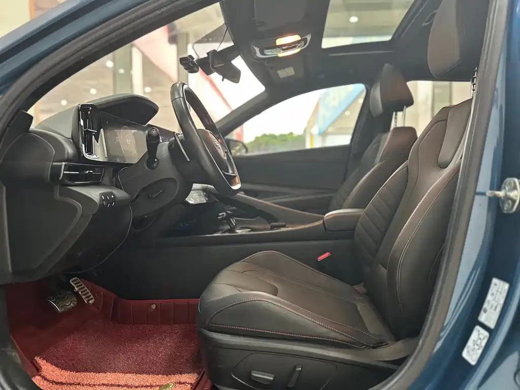 Elantra 2021 240TGDi DCT LUX Premium Edition купить на сайте DeffCars