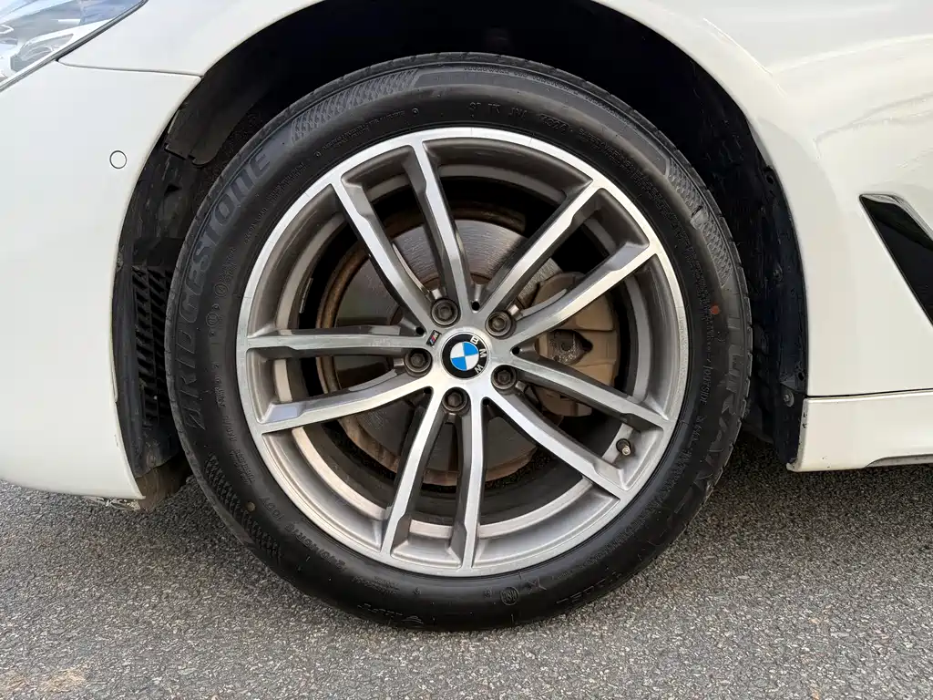 BMW 5 Series 2019 525Li M Sports Package купить на сайте DeffCars