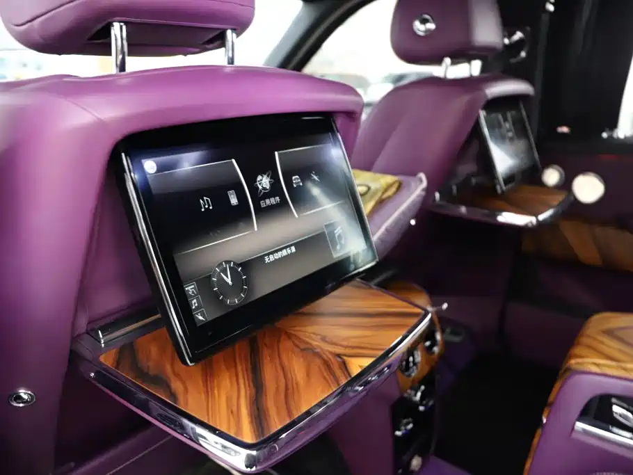 Cullinan 2018 four-seat version купить на сайте DeffCars
