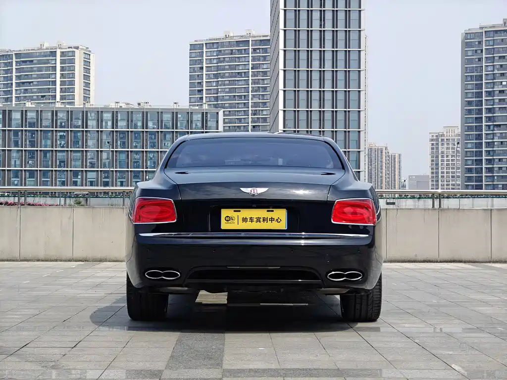 Flying Spur 2017 4.0T V8 Standard Edition купить на сайте DeffCars