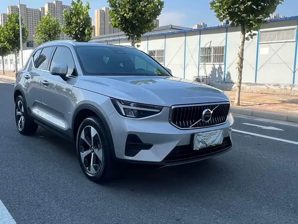 Volvo XC40 2026 B4 four-wheel drive Zhiyuan luxury version купить на сайте DeffCars