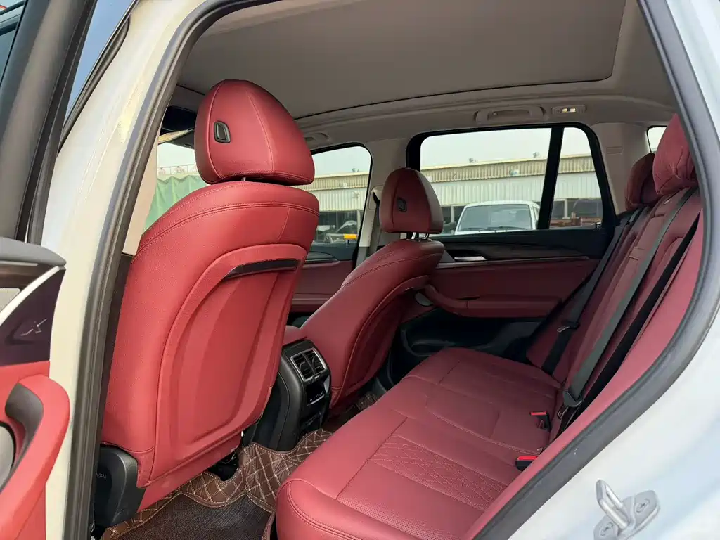 BMW X3 2023 Facelift xDrive30i Leading M Night Package купить на сайте DeffCars