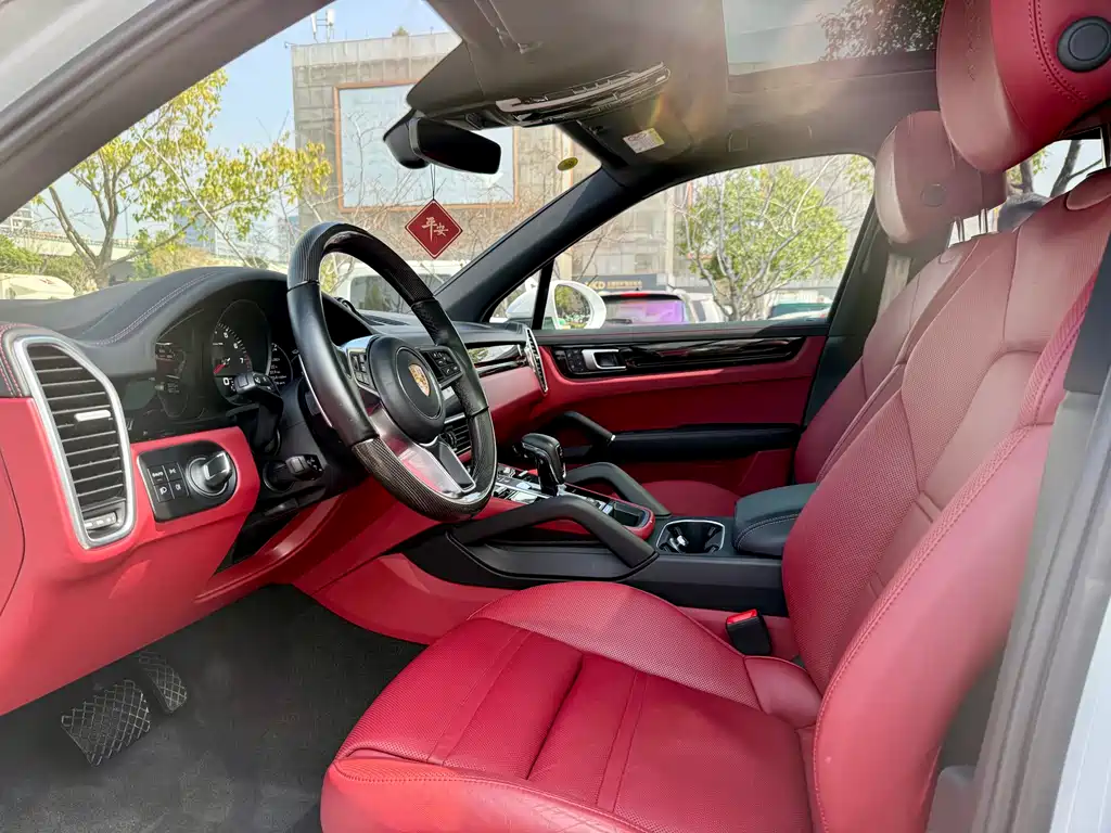 Cayenne 2023 Cayenne 3.0T Platinum Edition купить на сайте DeffCars